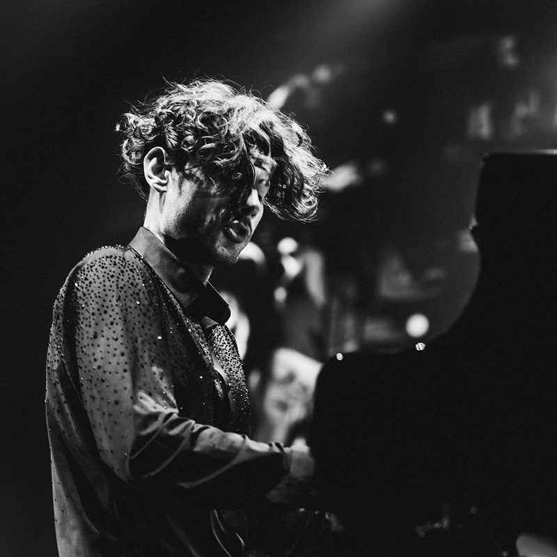 Peter Bence & orchestre